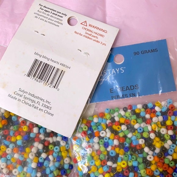 Arts & Crafts Supplies Bundle - Picture 5 of 6